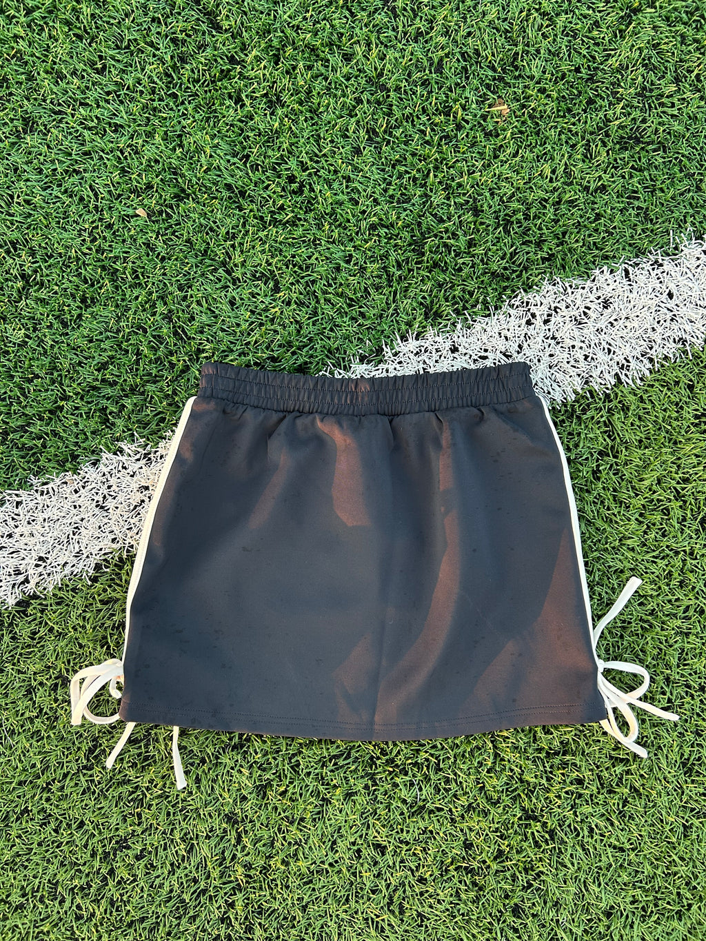 Sideline Bow Skirt